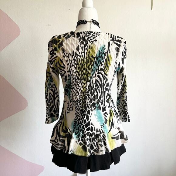 Animal Print Beaded Top, Glam, Y2K,‎ Vintage, Edgy, Indie, Small, Retro, Artsy - Picture 2 of 5